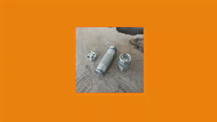 DQG Ti V3 XP-G2 R5 Titanium Alloy Mini LED Flashlight AAA With Tritium Vials